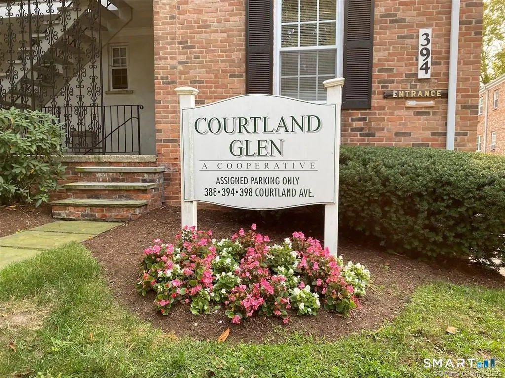 398 Courtland Avenue 17, Stamford