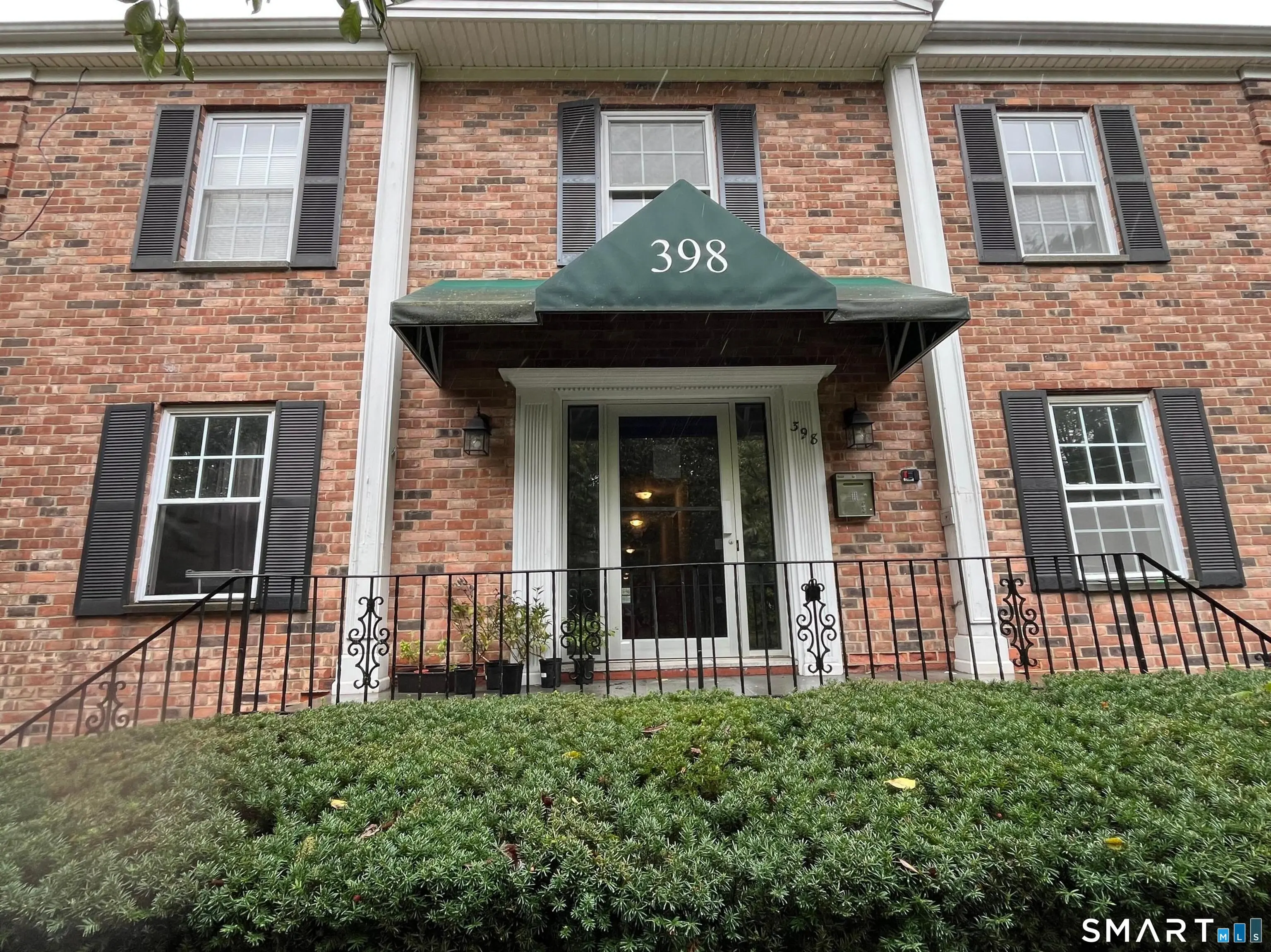 398 Courtland Avenue 17, Stamford