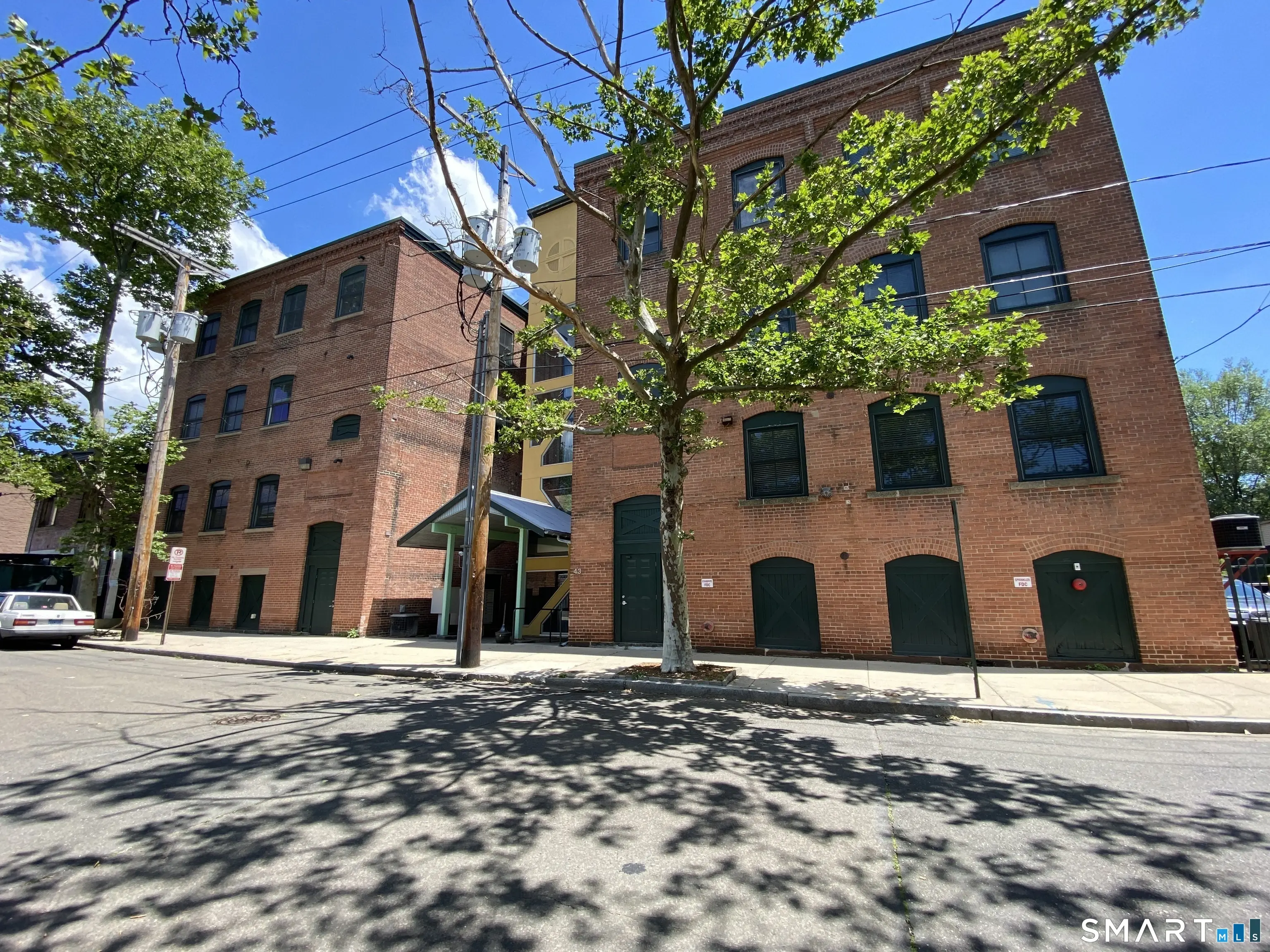 43 Chestnut Street 104, New Haven