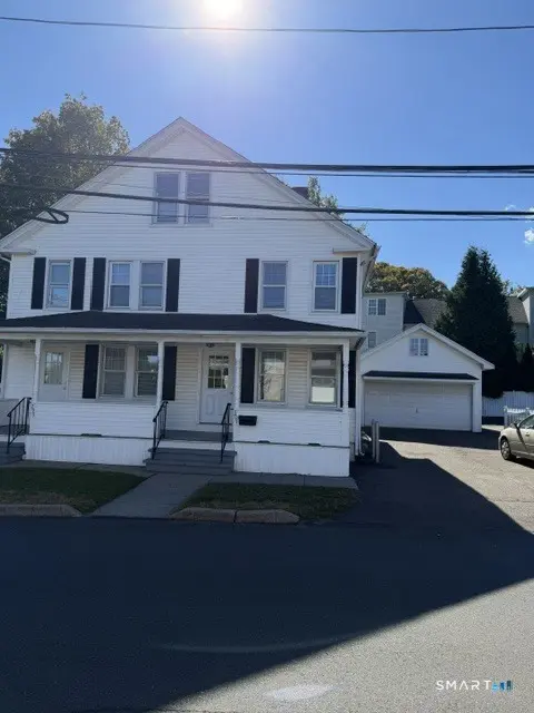 301 Spruce Street, Fairfield