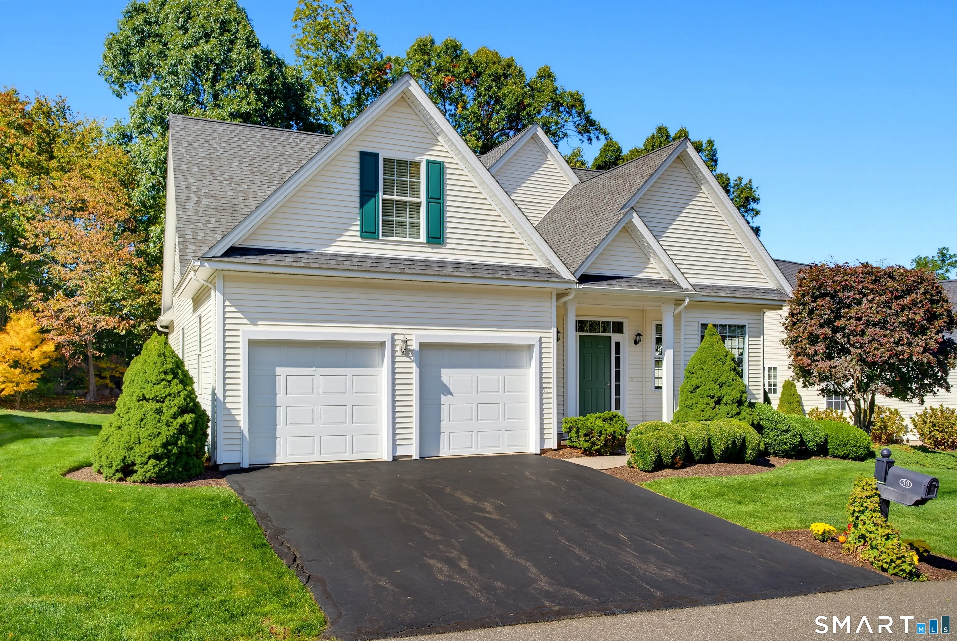 50 Riverwalk, Branford