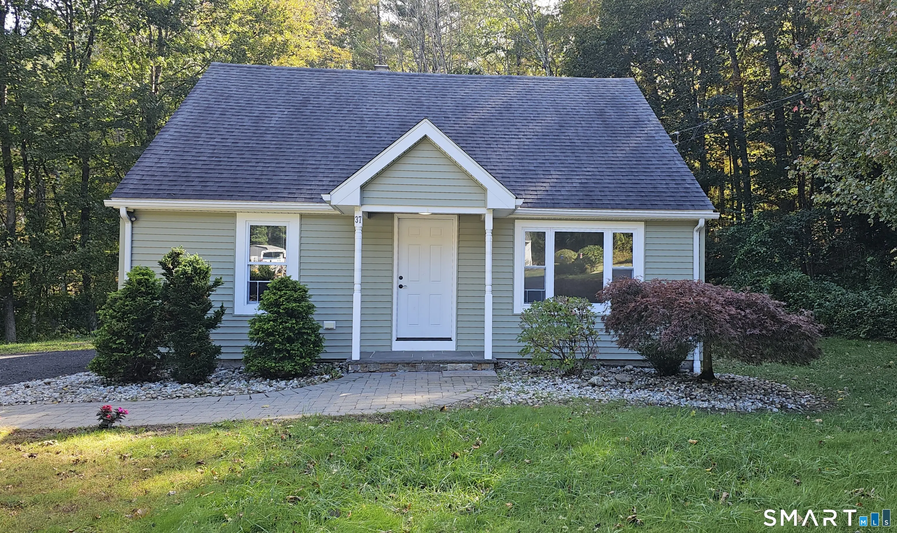 37 Mountain Road, Mansfield