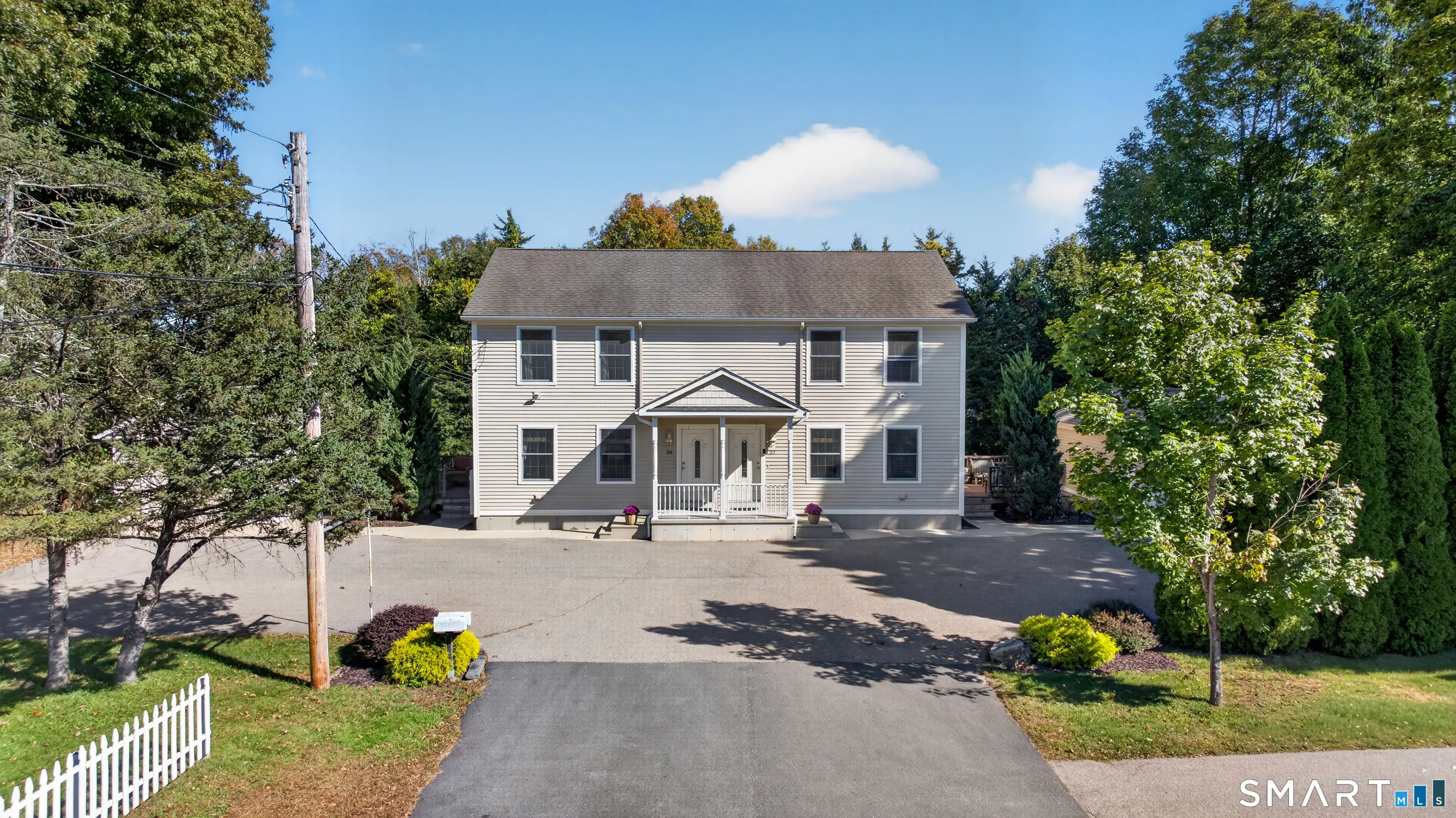27-29 Columbus Avenue, Griswold