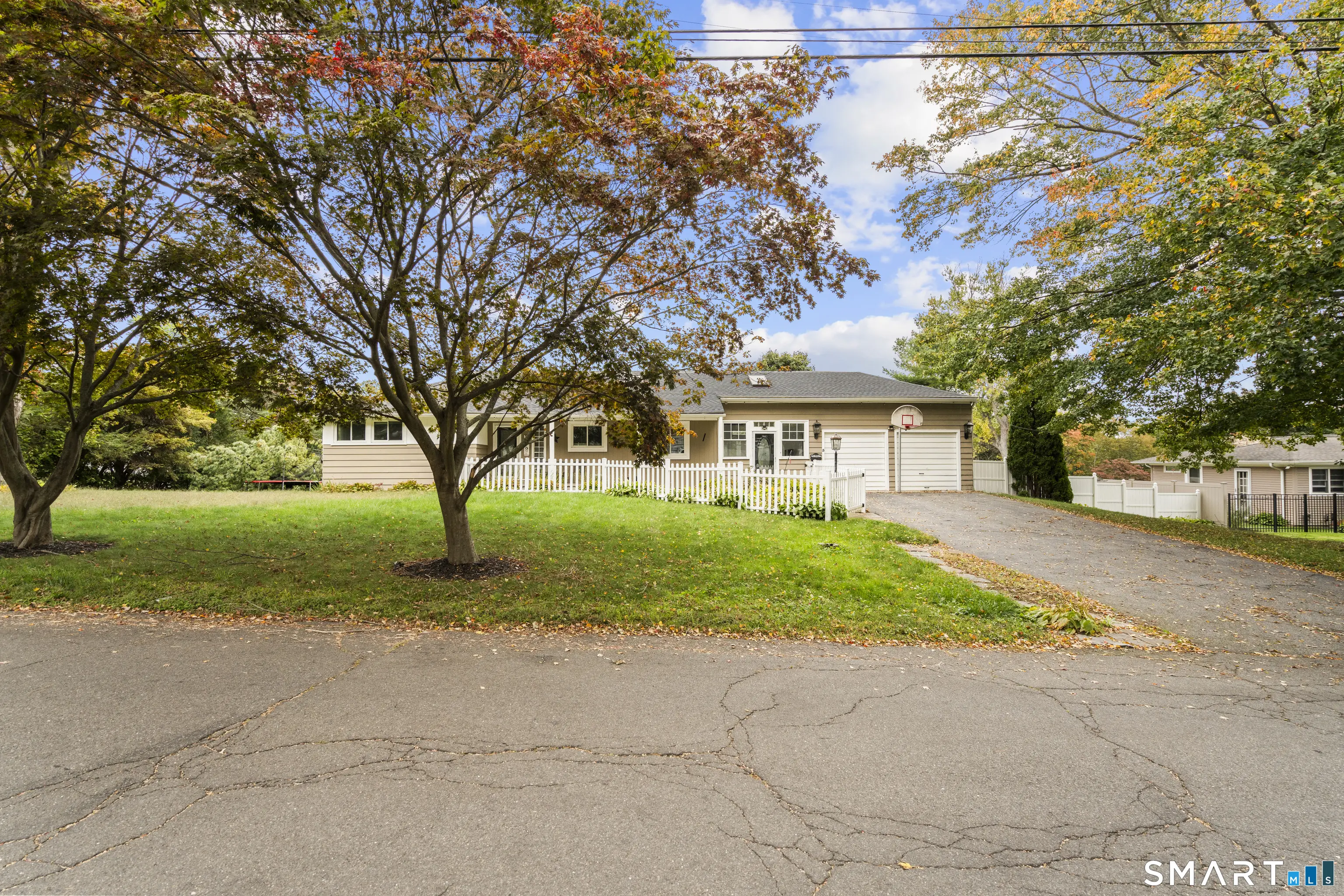 5 Arden Road, Trumbull