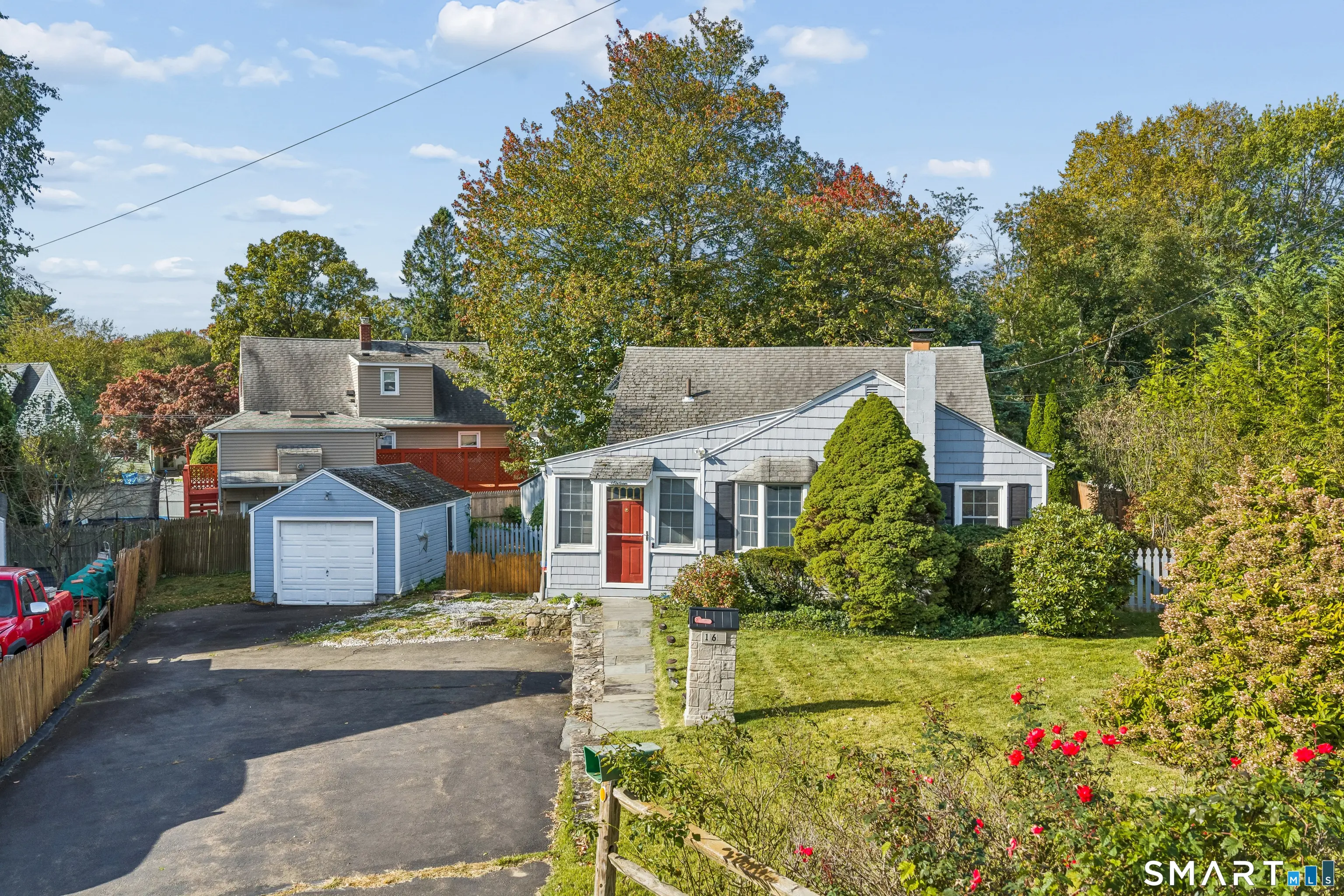 16 Winfield Court, Norwalk