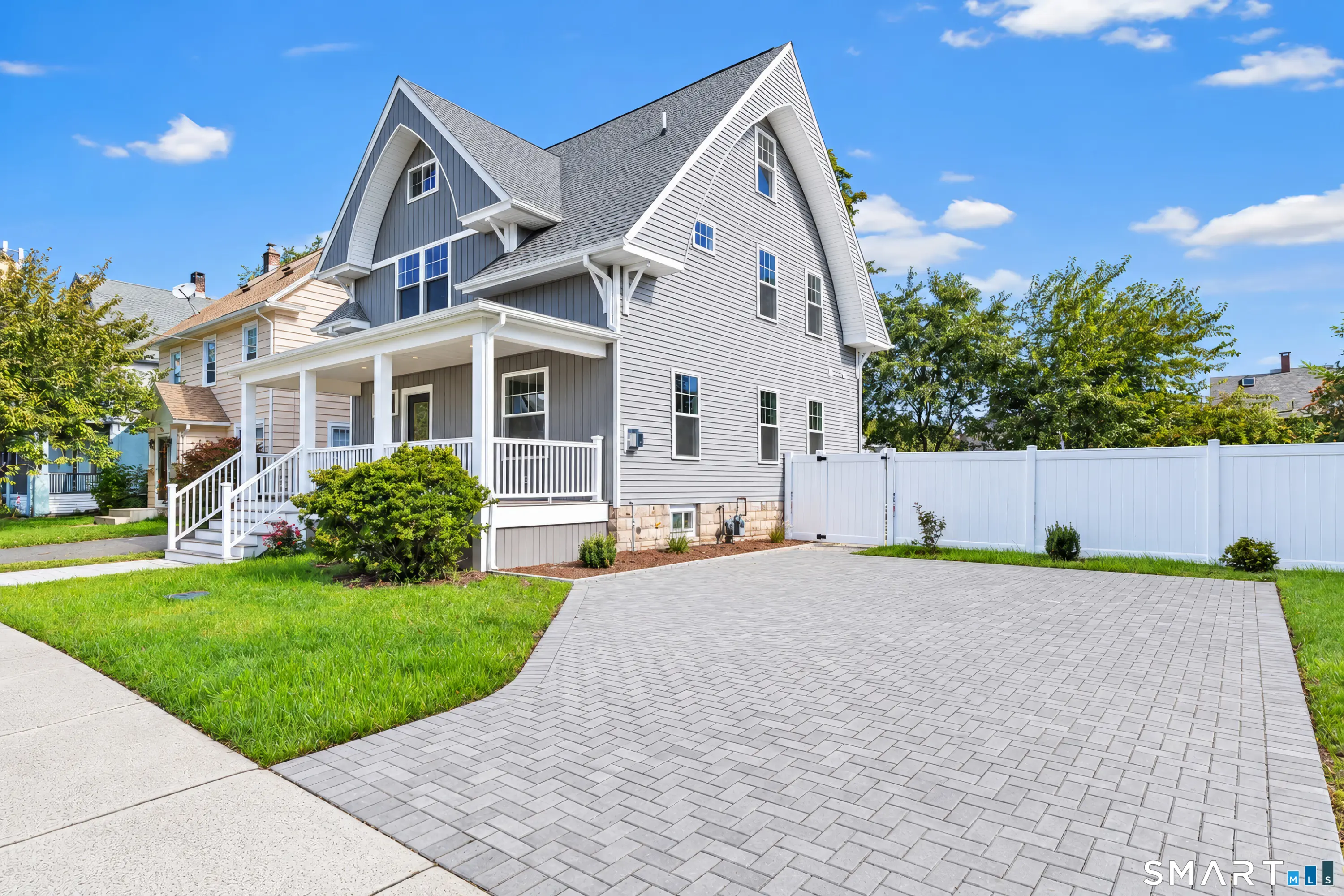 53 Washington Manor Avenue, West Haven