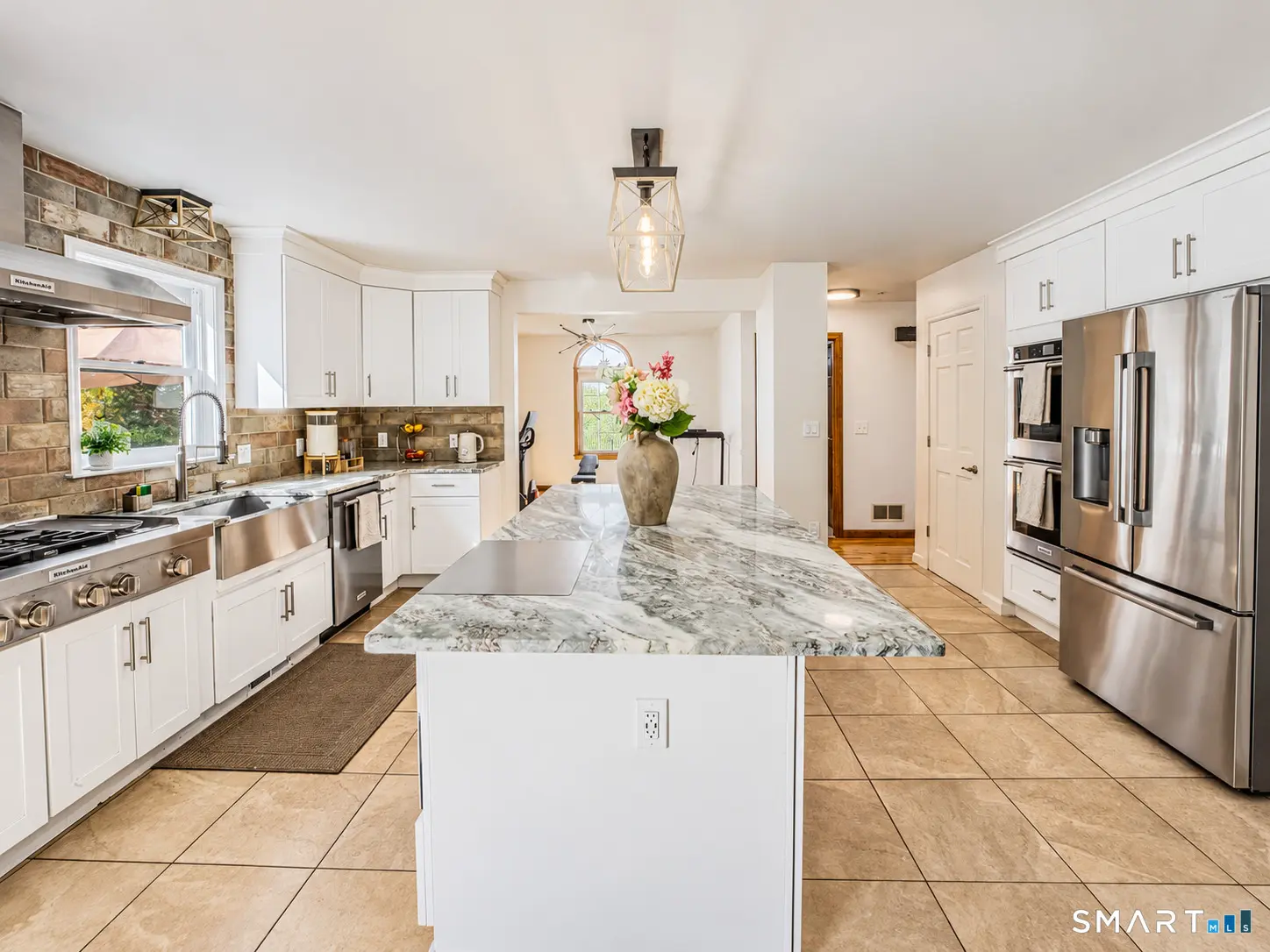 39 Regency Hill, Waterbury