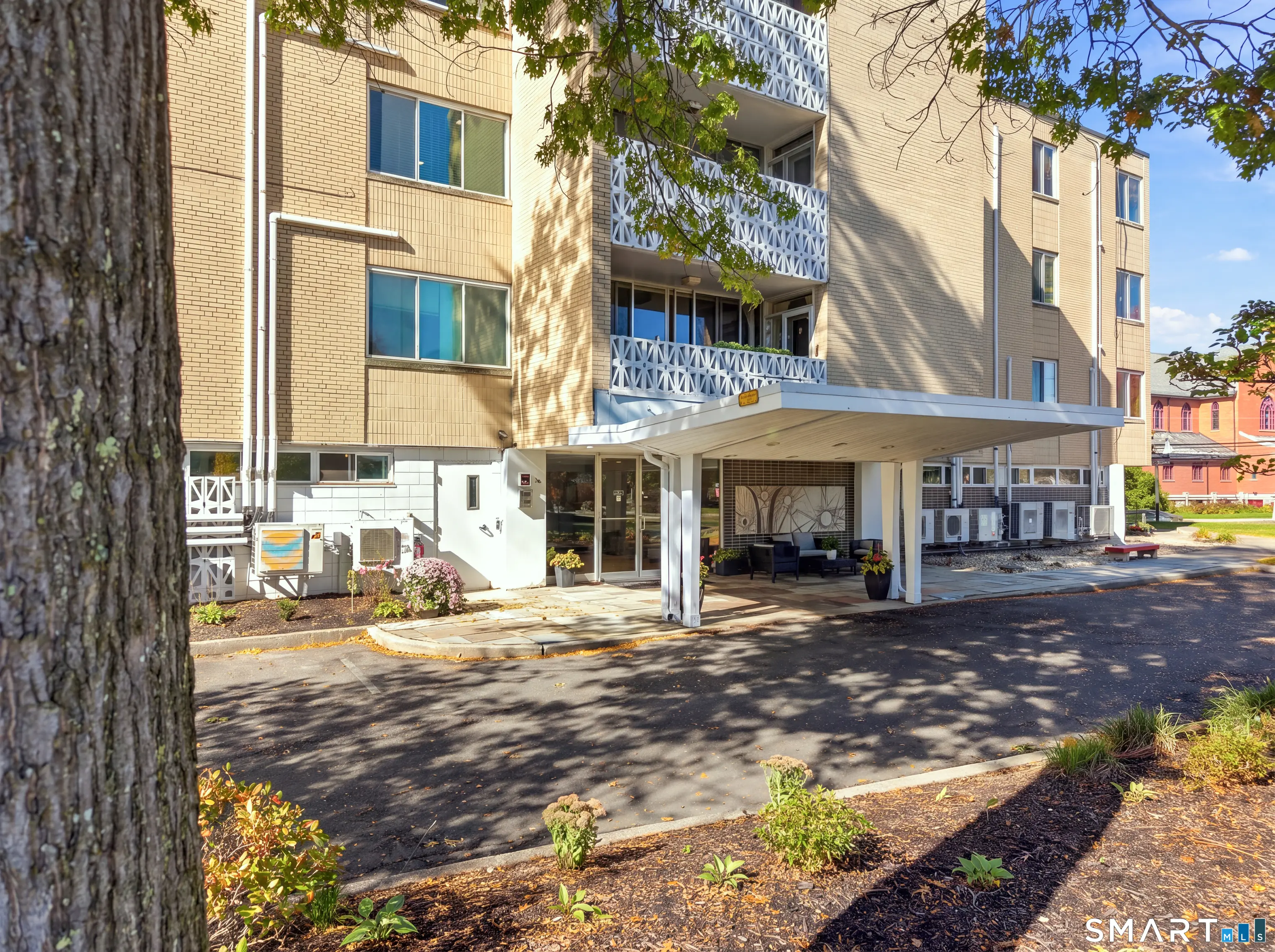 5 Bishop Road 304, West Hartford