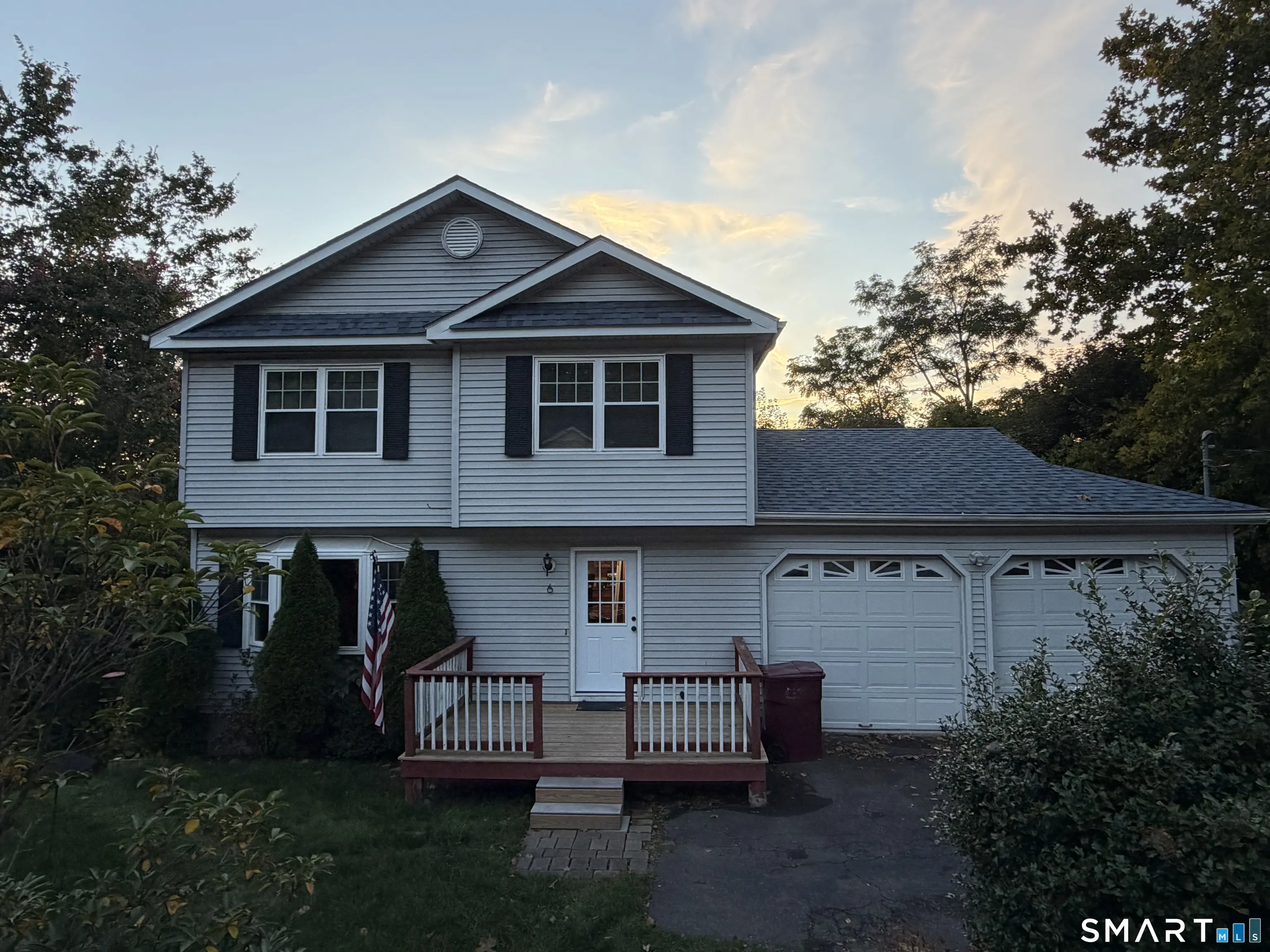6 High Ridge Road, Naugatuck