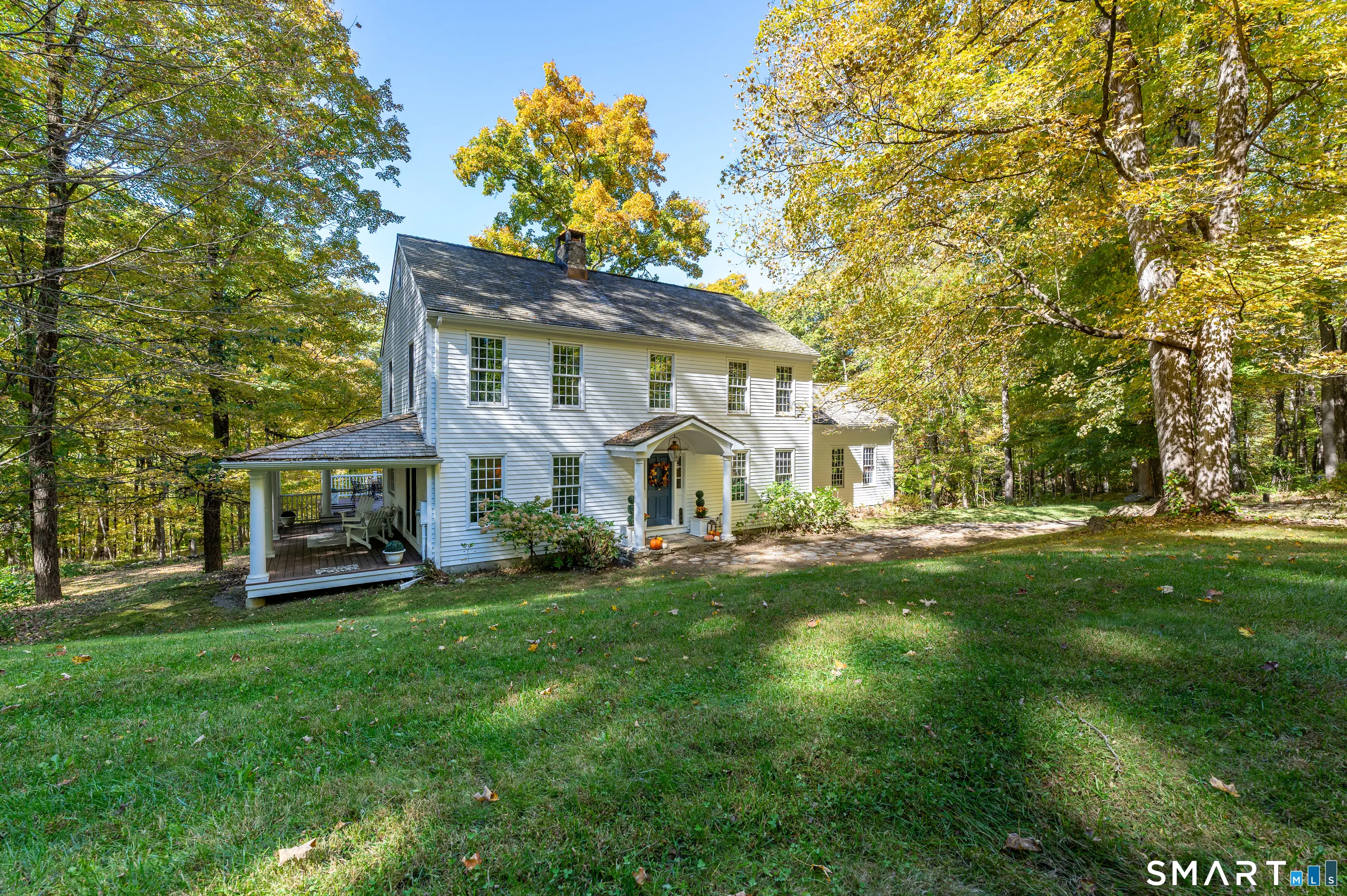 129 Cross Highway, Redding
