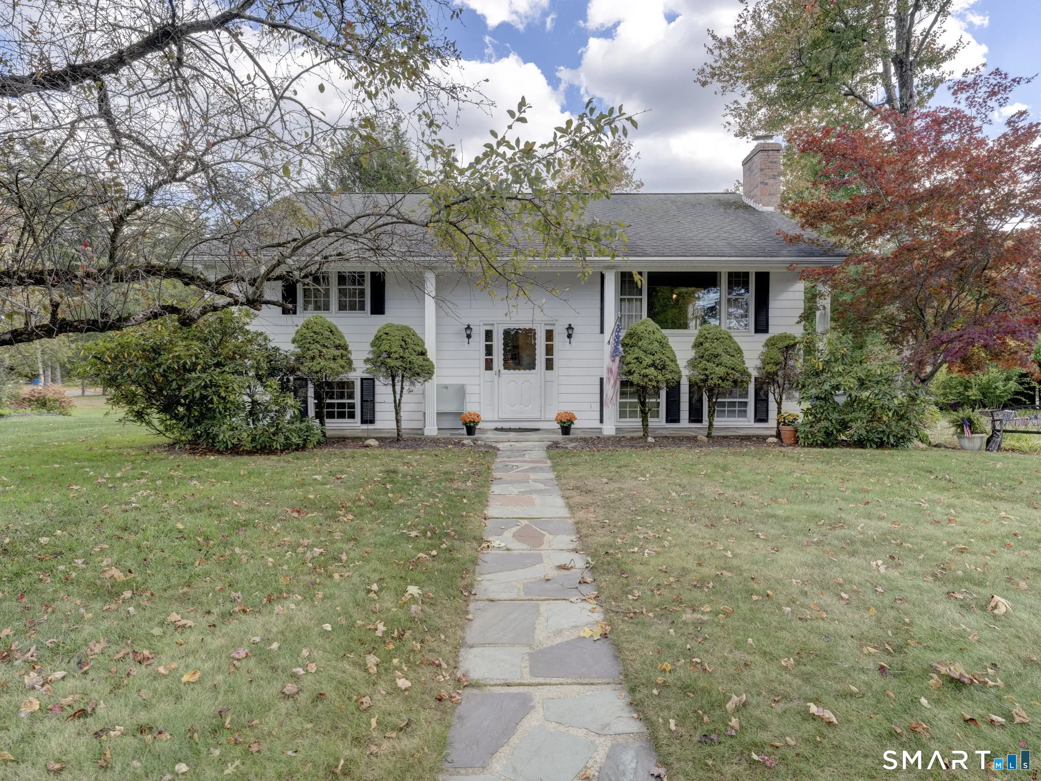 21 Crescent Beach Drive, Enfield