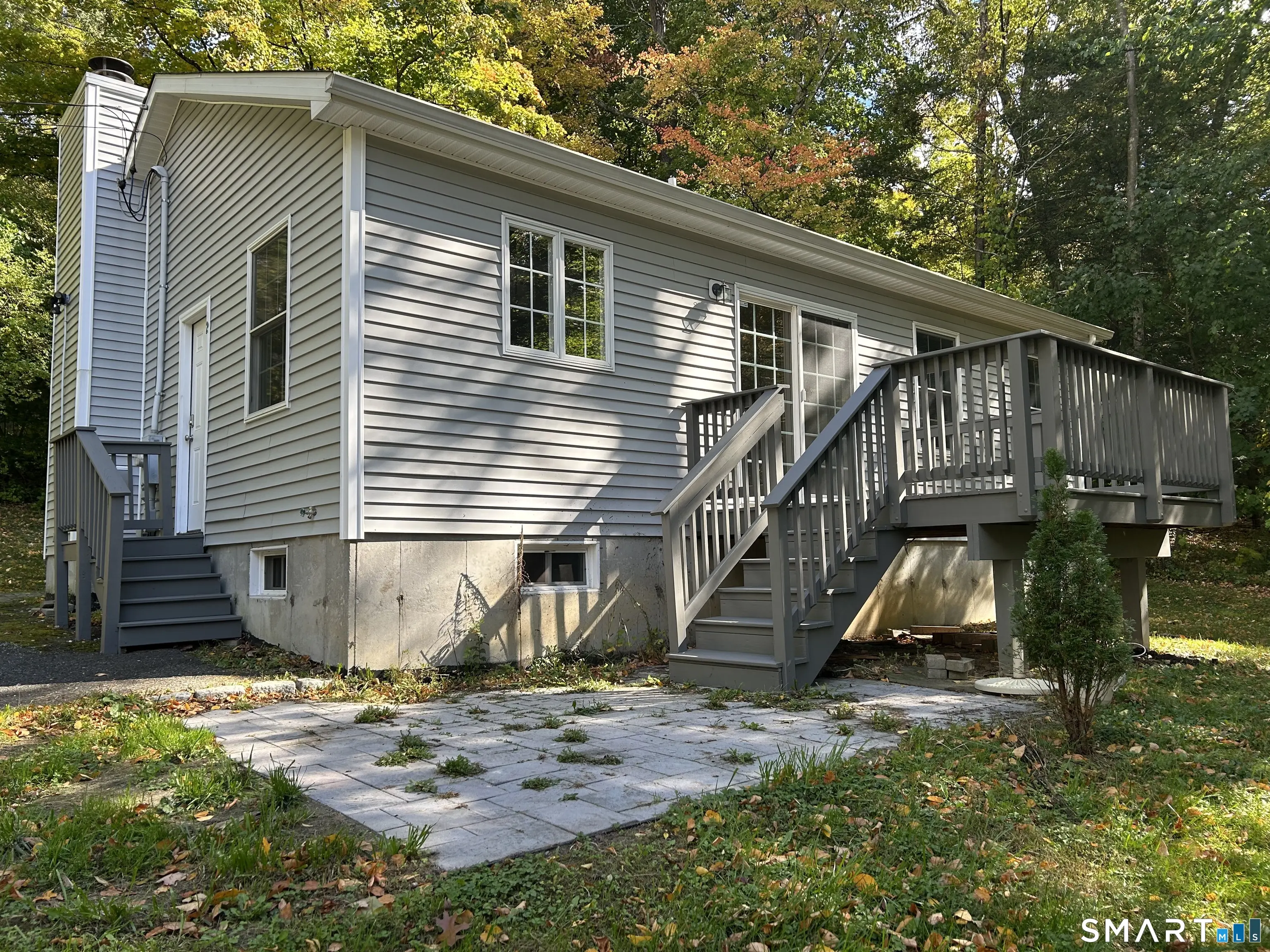 2 Haviland Road, New Milford