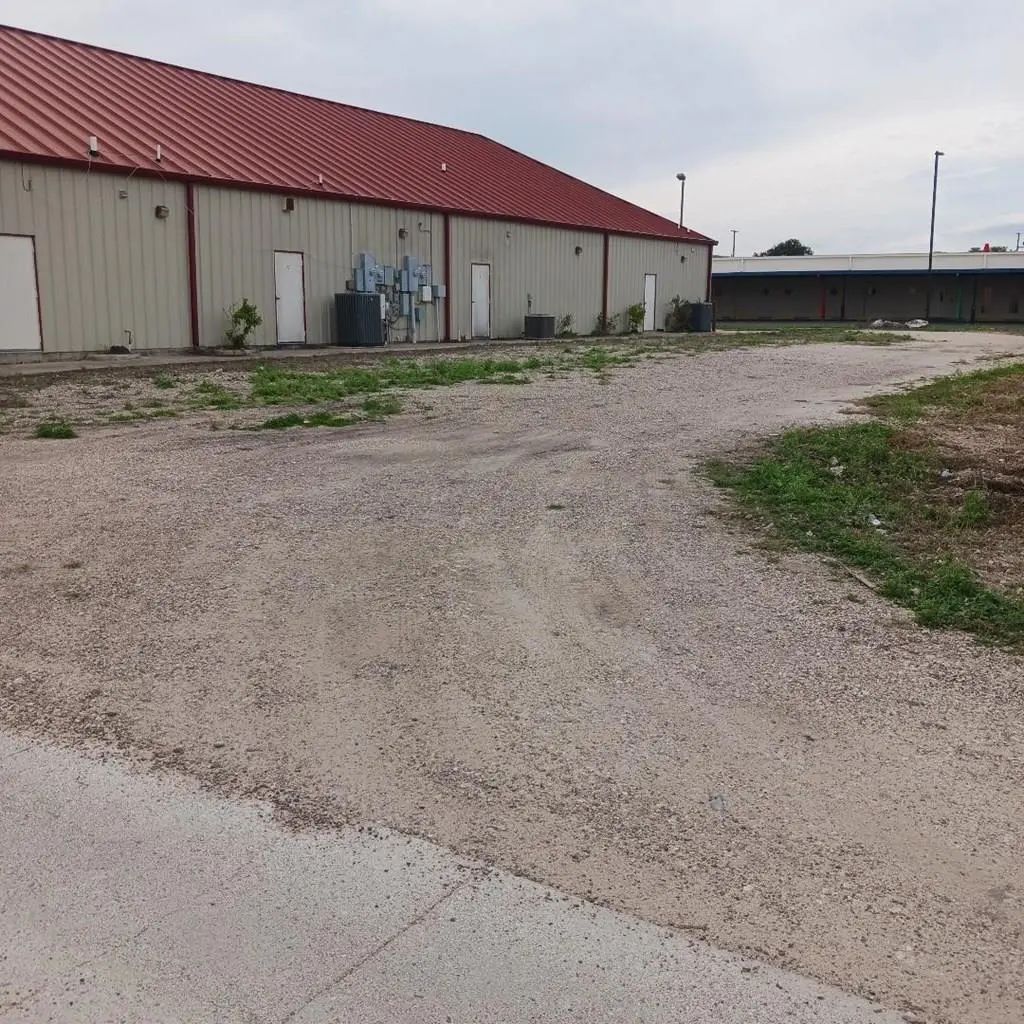 E Harrison, Harlingen