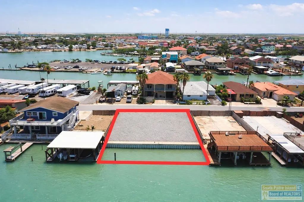 814 Tarpon Ave, Port Isabel