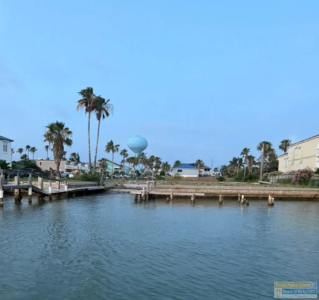 217-221 W Huisache St., South Padre Island