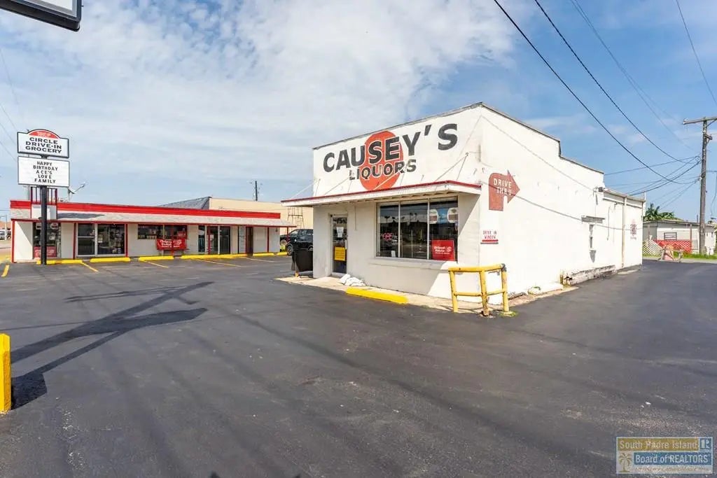 321 Highway 100, Port Isabel