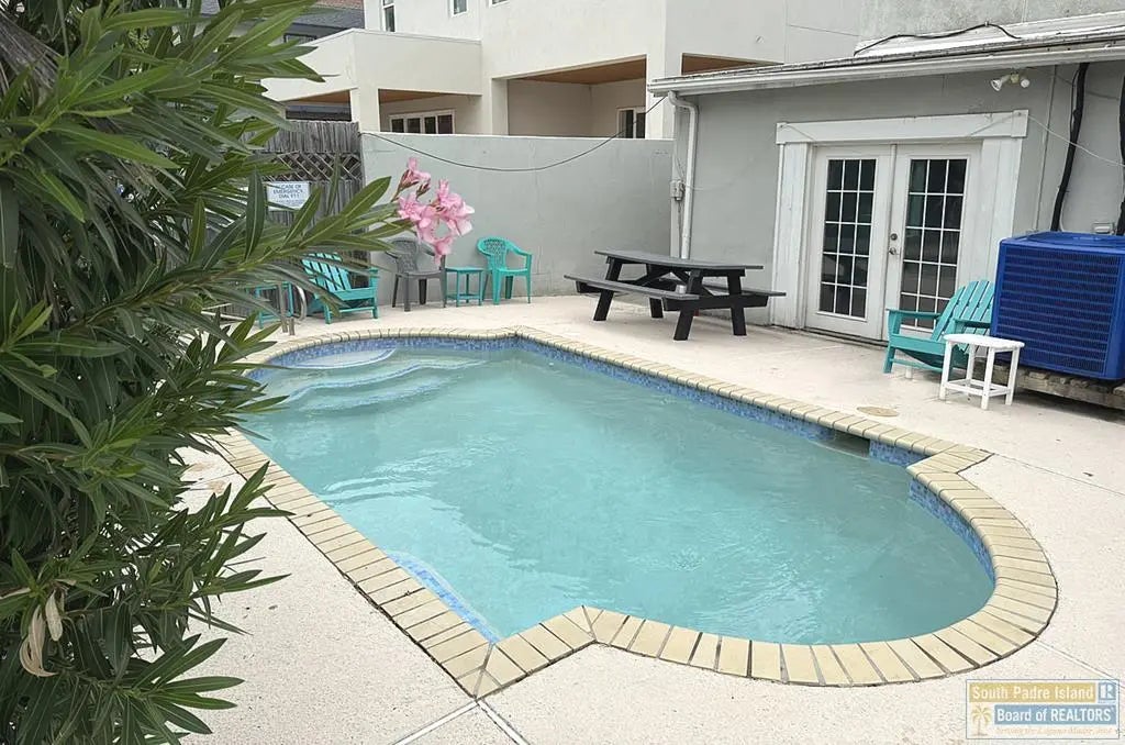 124 E Retama Dr., South Padre Island