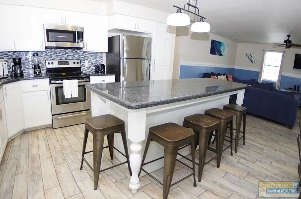 124 E Retama Dr., South Padre Island