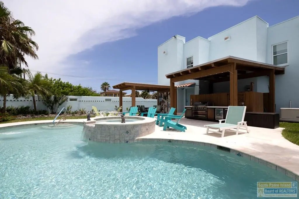 5907 Tropical Dr., South Padre Island