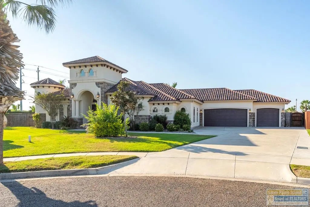 125 Lantana Lane, Laguna Vista