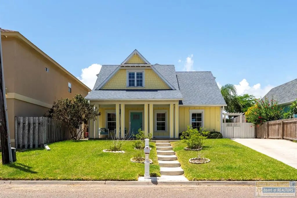 1113 Pompano Ave., Port Isabel