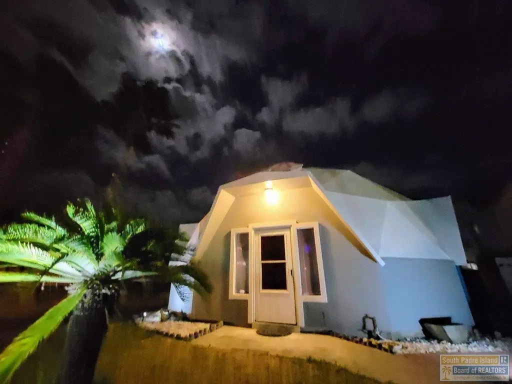 107 E Georgia Ruth Dr., South Padre Island