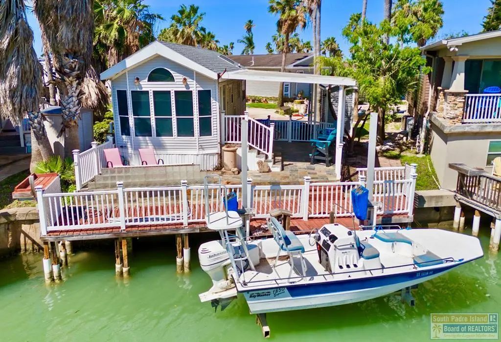 714 E Clam Circle, Port Isabel