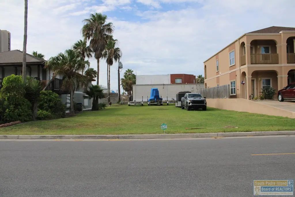 104 W Aries Dr., South Padre Island