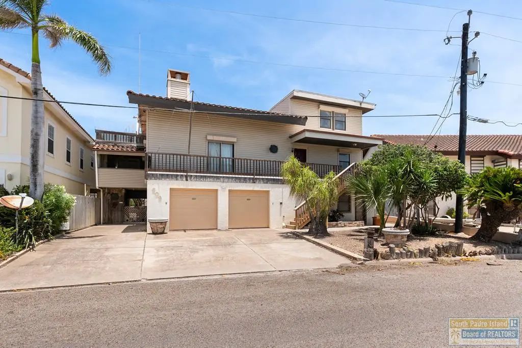 609 Marina Dr., Port Isabel