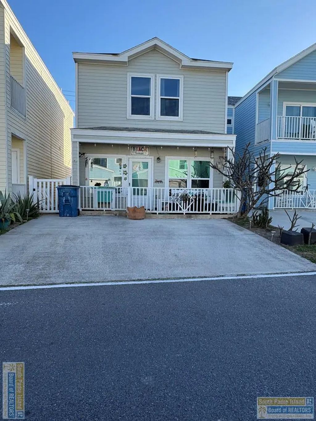 123 Las Joyas Blvd., Port Isabel