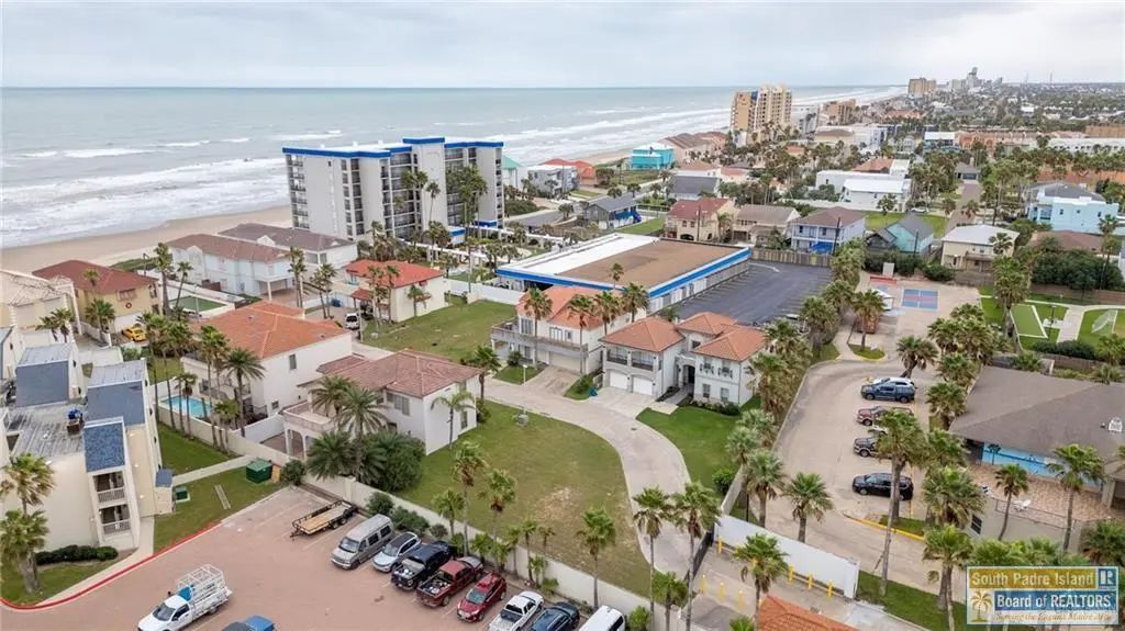 102 E Villa Doce Dr., South Padre Island