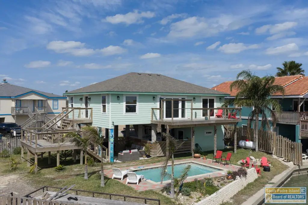 1471 Harbor Island Dr., Port Isabel