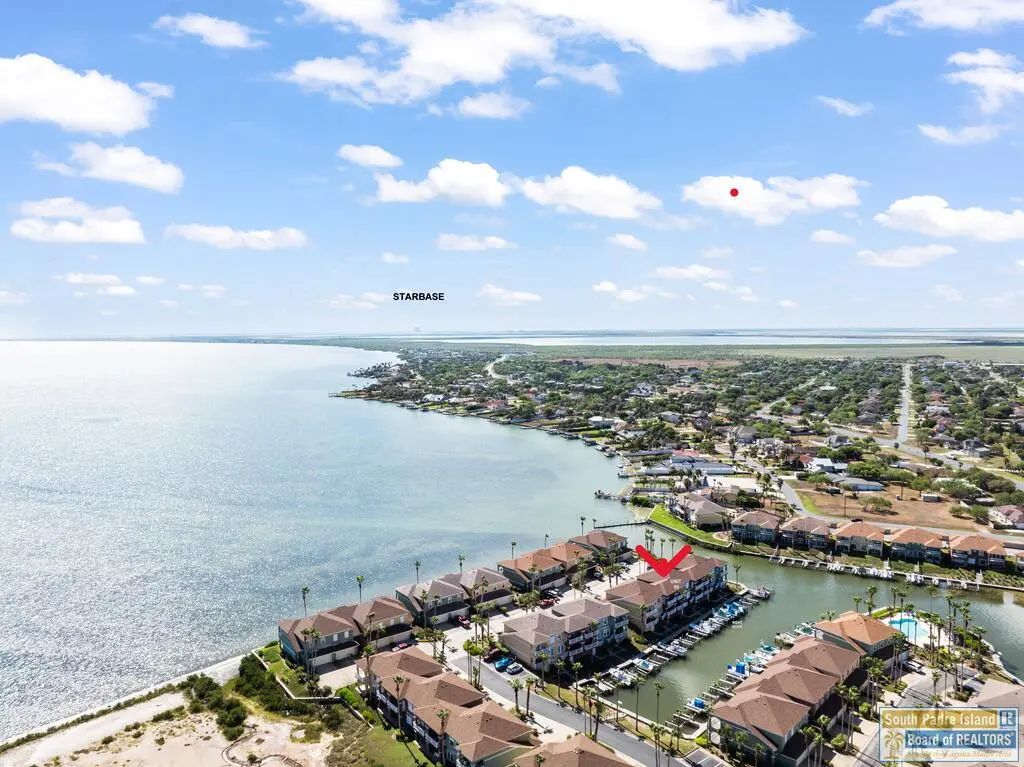 50 Harbor Town, Laguna Vista