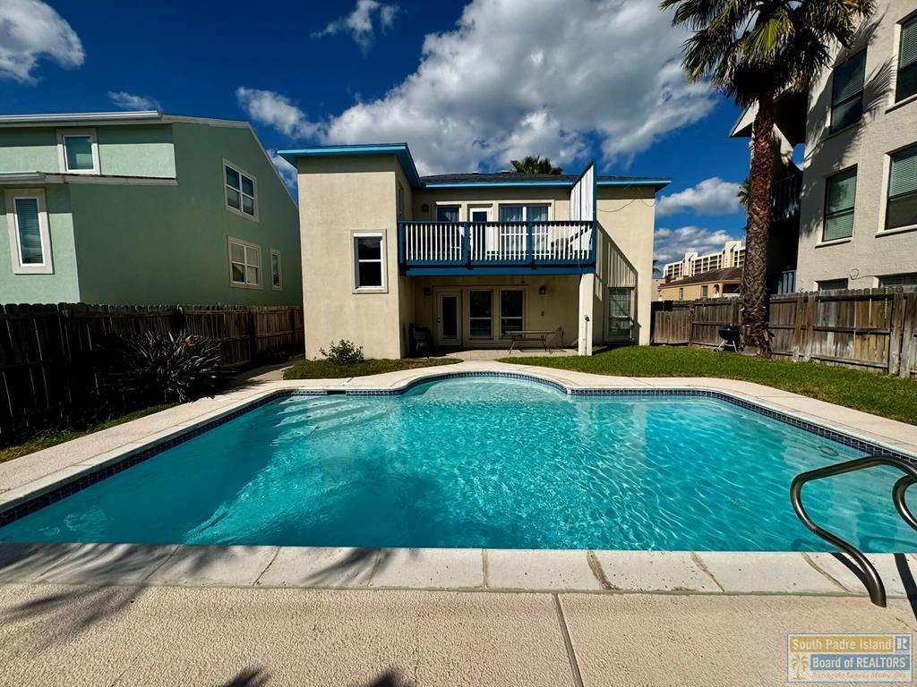 121 E Cora Lee Dr., South Padre Island