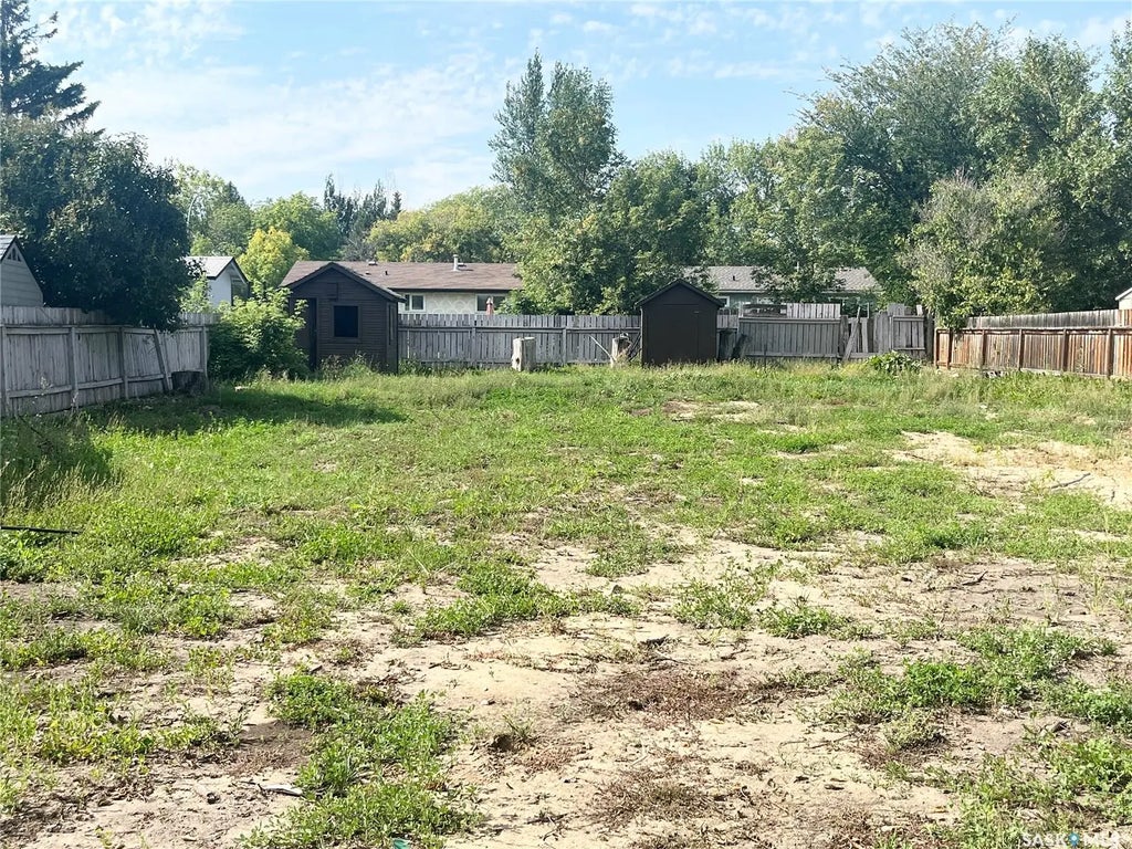 2121 95th Street, North Battleford