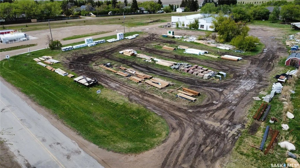 219 2nd Street N, Waldheim