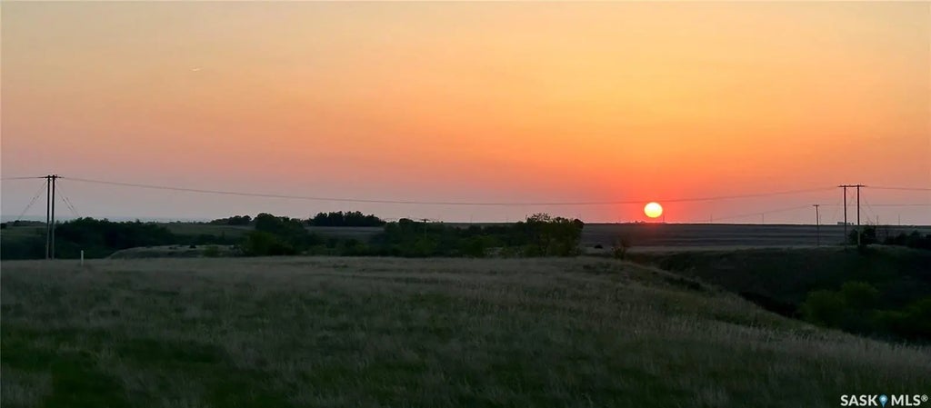 24 Tufts Bay W, Elbow