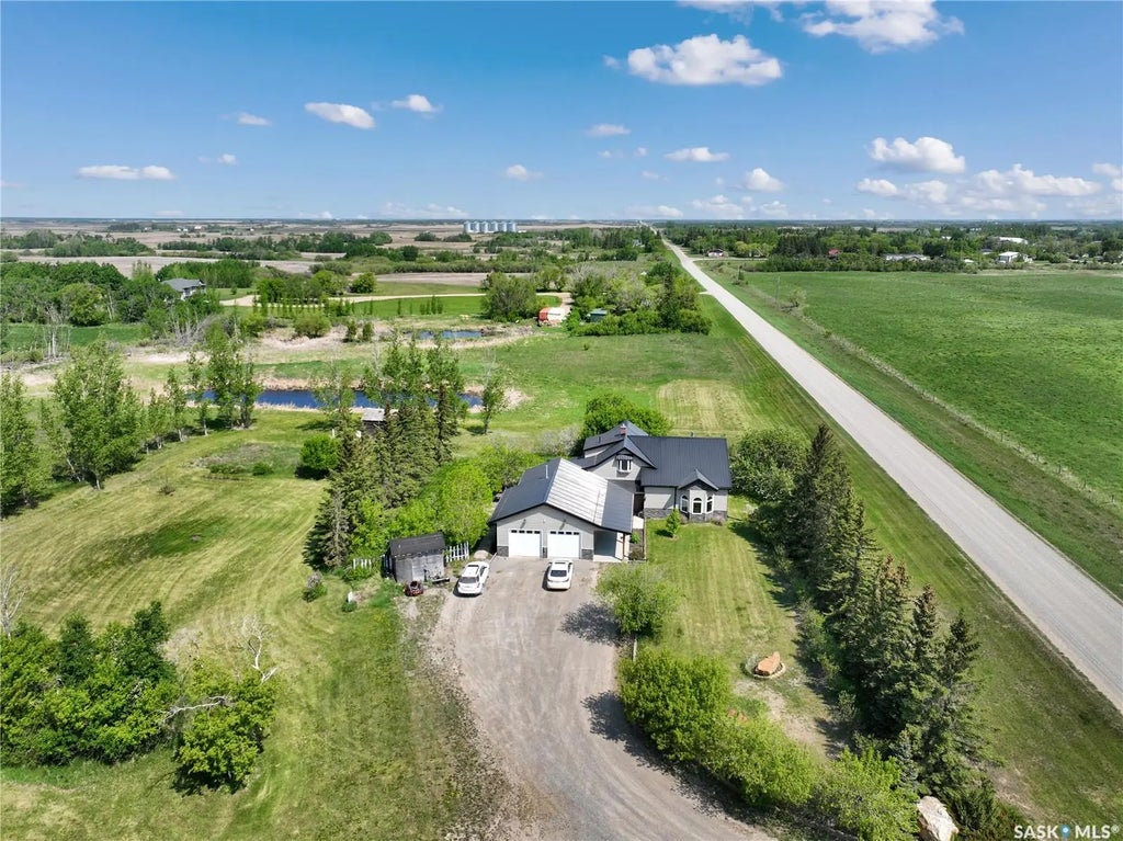 Elizabeth St South Acreage, Fertile Belt Rm No. 183