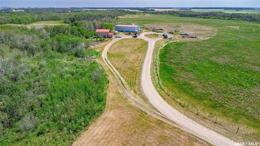 Lajoie Acreage Near Borden, Borden