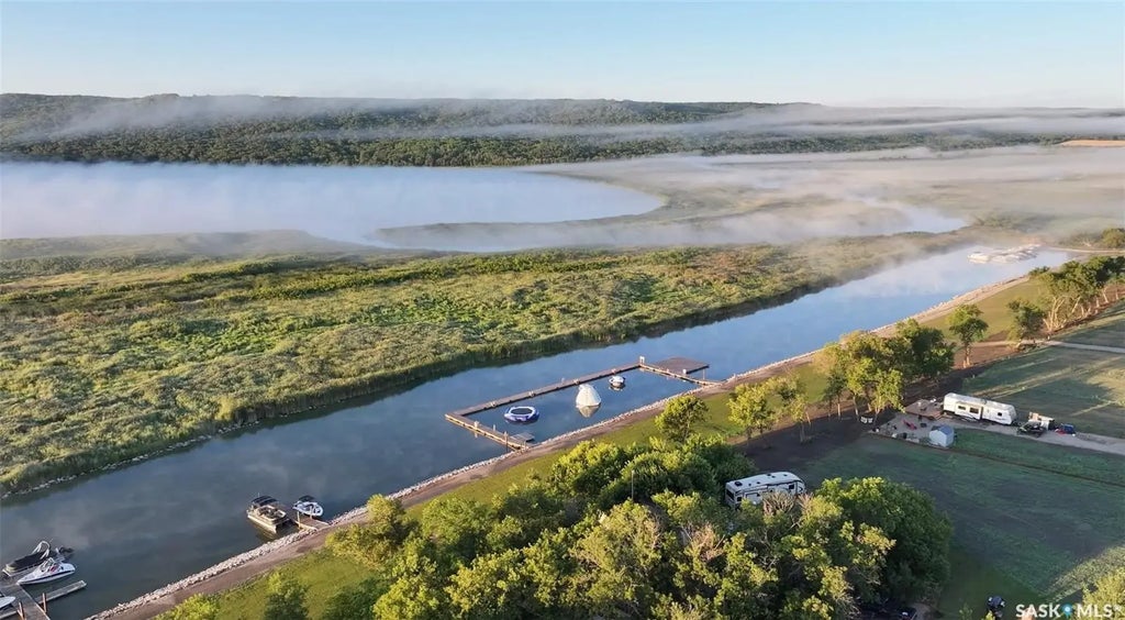 29 Oakley Lane, Round Lake