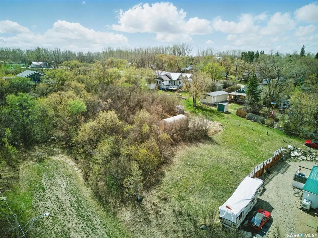 206-210 Regina Street, Manitou Beach