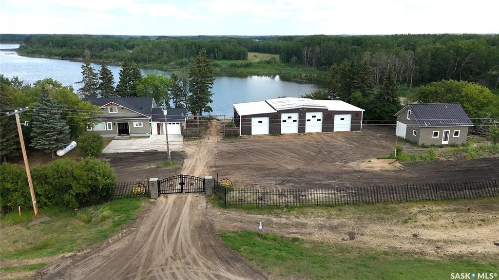 Sibbald Lake, Parkdale Rm No. 498