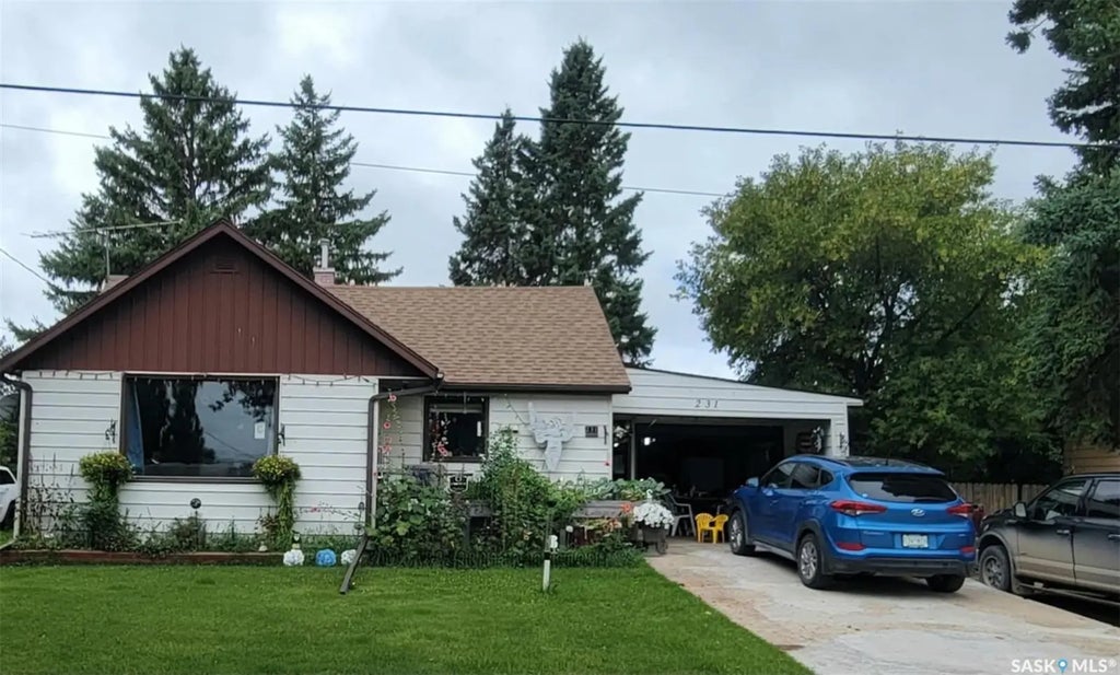 231 Third Street Ne, Preeceville