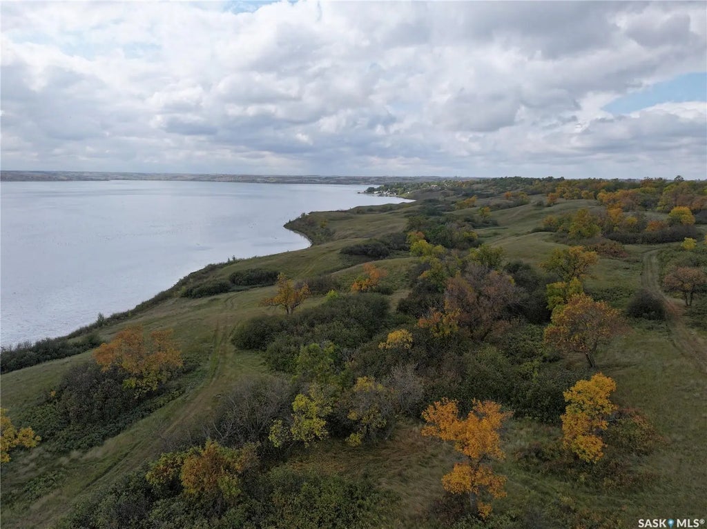 2 Kiiswa Bay, Mckillop Rm No. 220