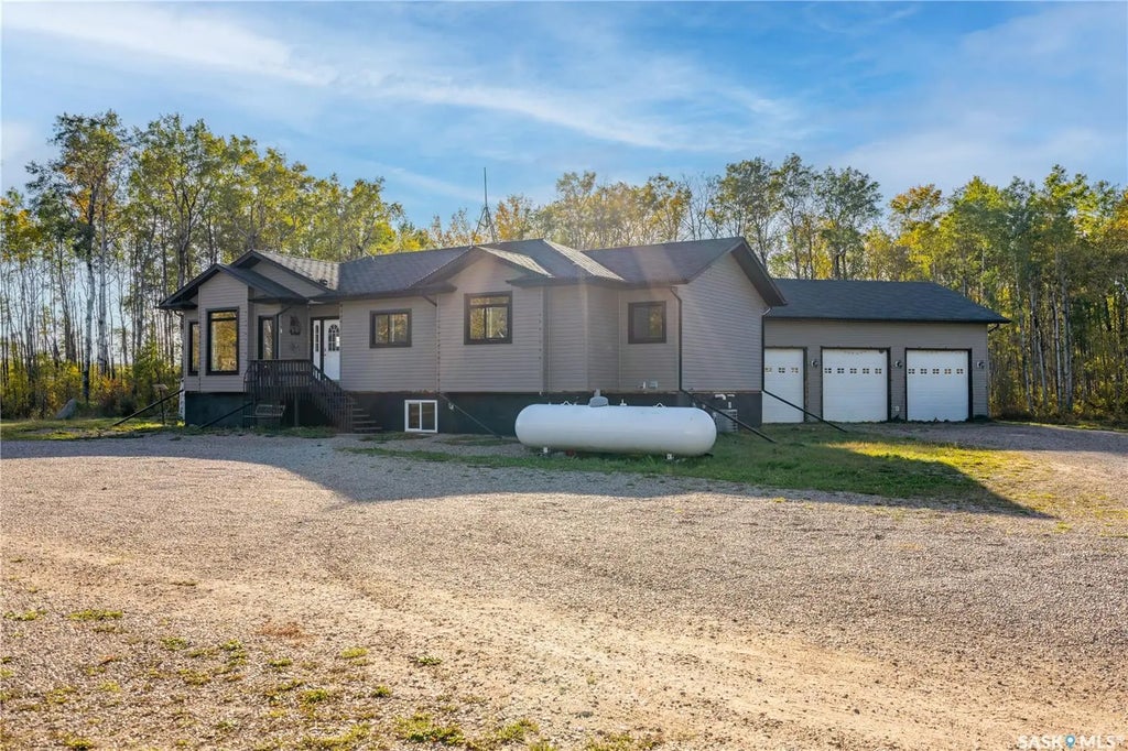 61476 Rr 3263, Beaver River Rm No. 622