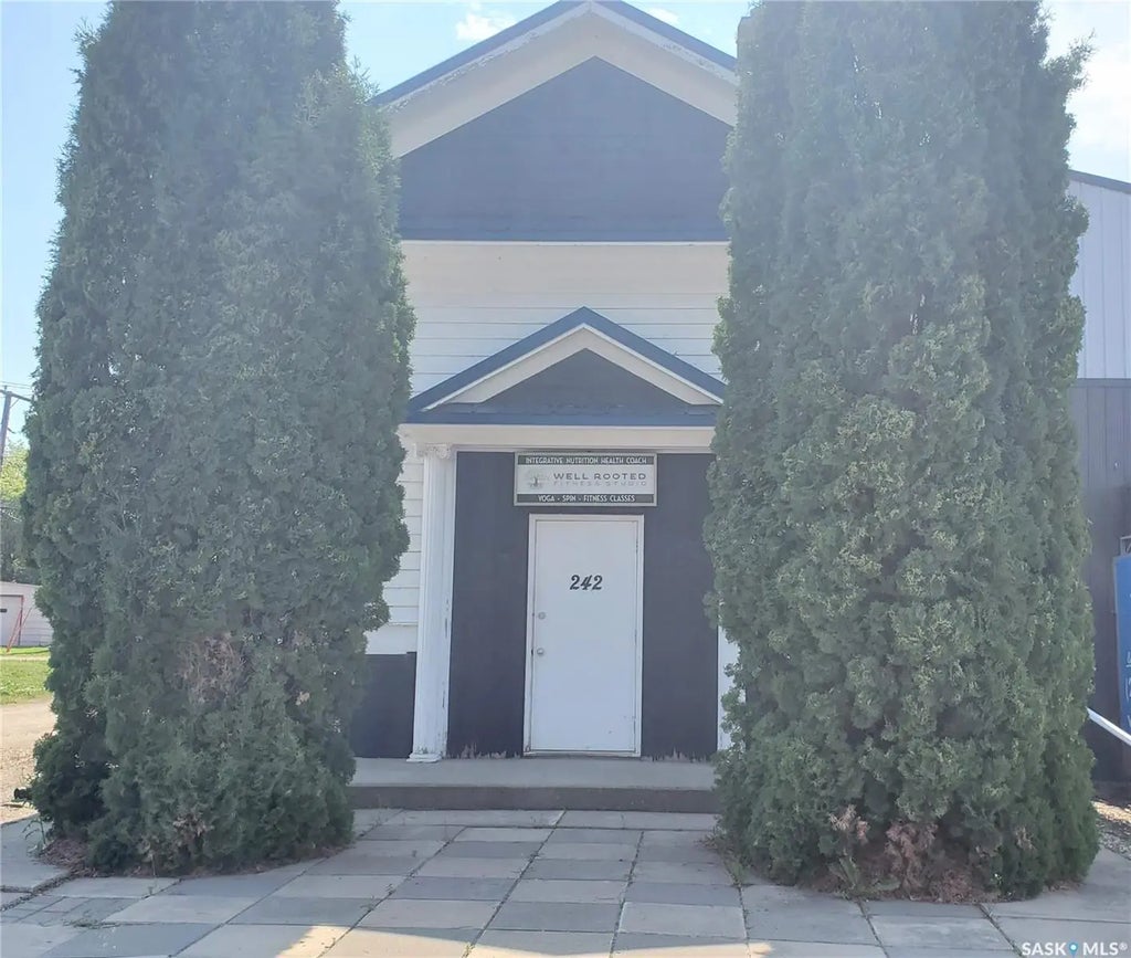 242 Third Avenue S, Kamsack