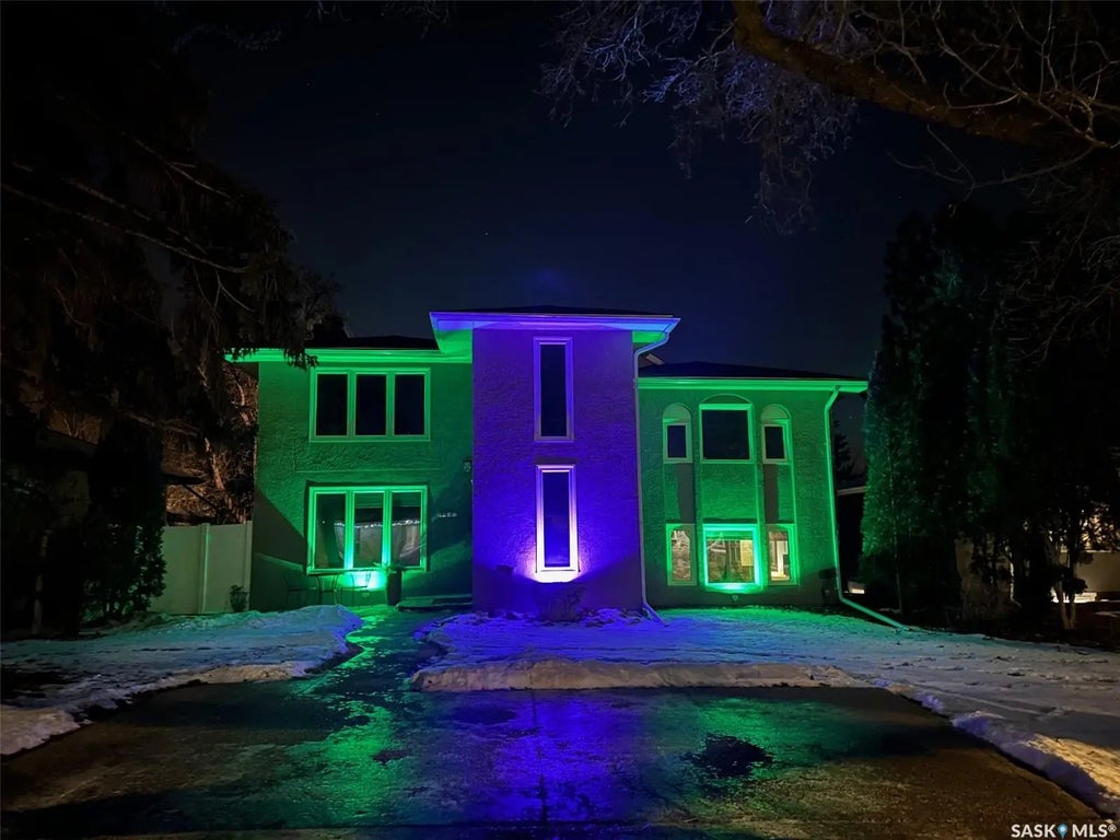 2807 Assiniboine Avenue, Regina