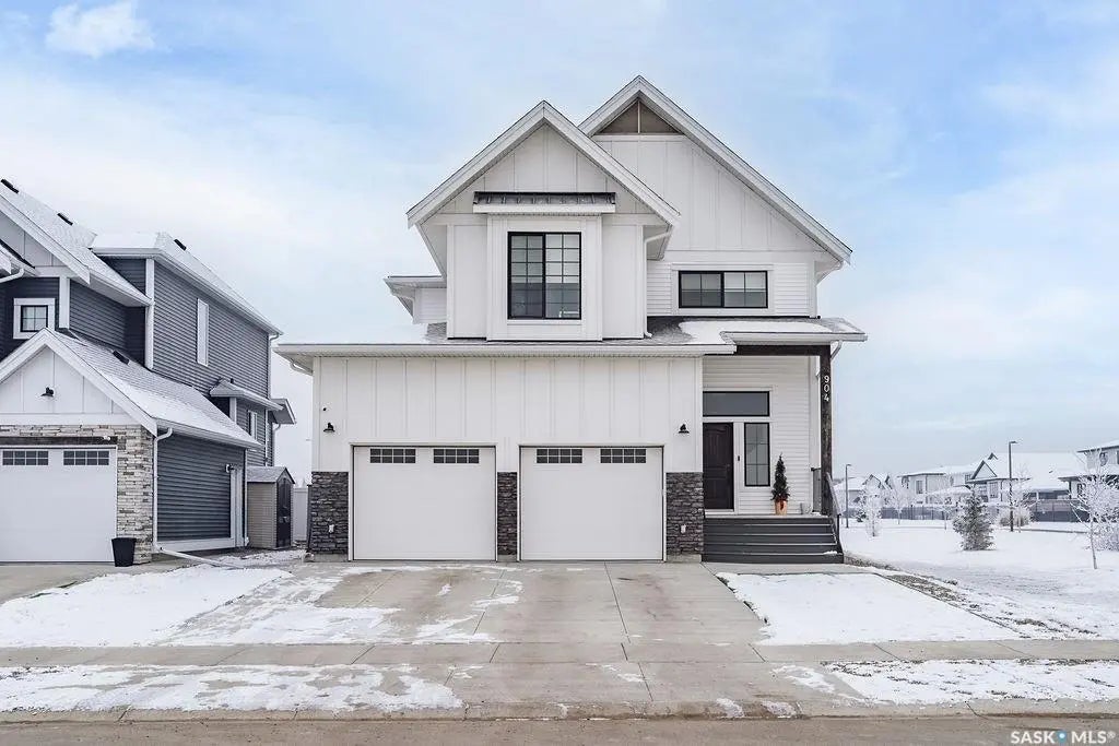 904 Feheregyhazi Boulevard, Saskatoon