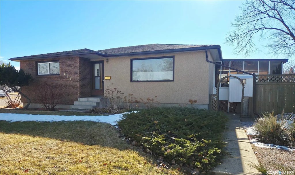 449 Martin Street, Burstall