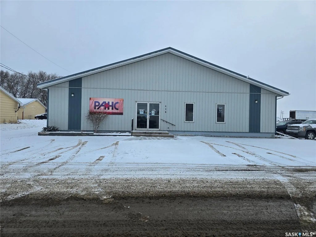 416 7th Avenue Nw, Weyburn
